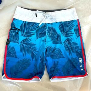 Rip Curl Mirage size 34 Mens Boardshorts